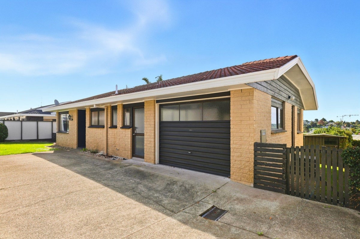 21A Tekoah Place, Judea, Tauranga - Carousel 1