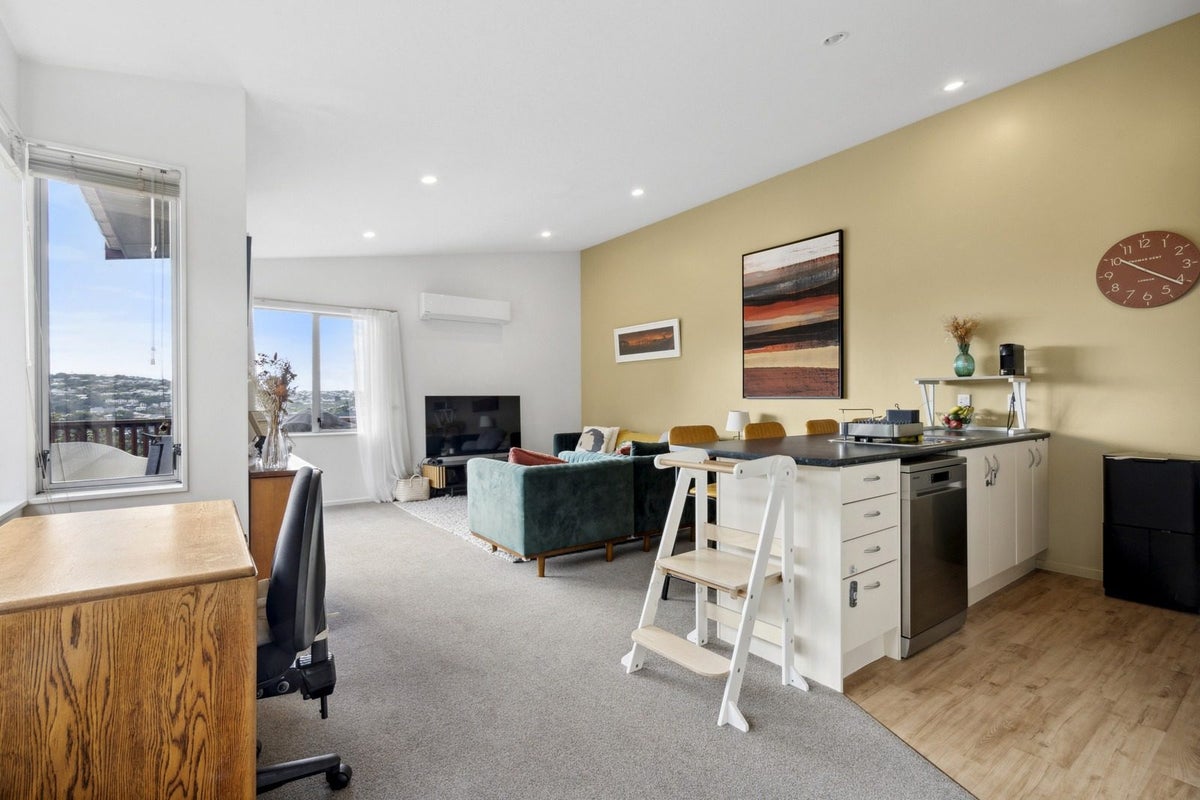 24A John Sims Drive, Broadmeadows, Wellington - Carousel 2