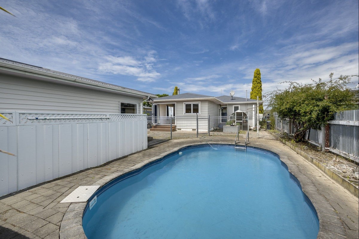 33 Morris Spence Avenue, Onekawa, Napier - Carousel 1
