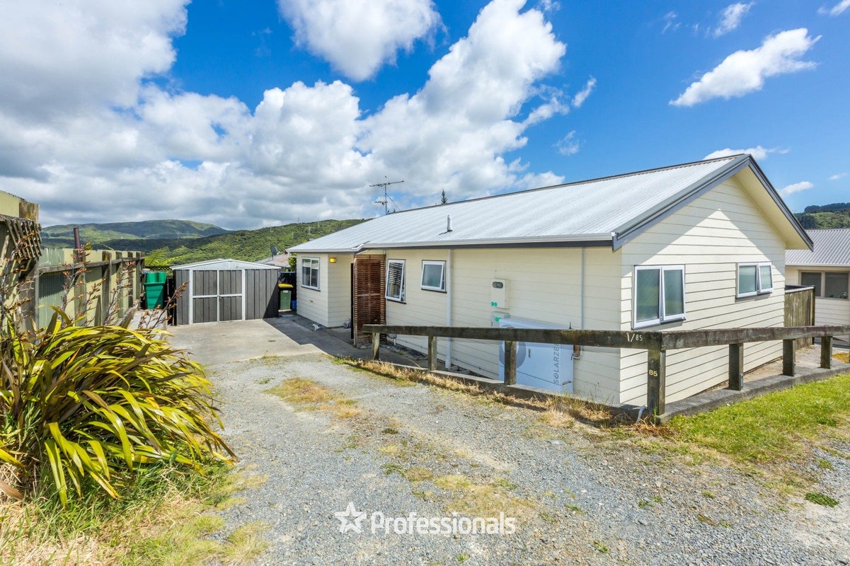 1/85 Kingsley Street, Stokes Valley, Lower Hutt - Carousel 1