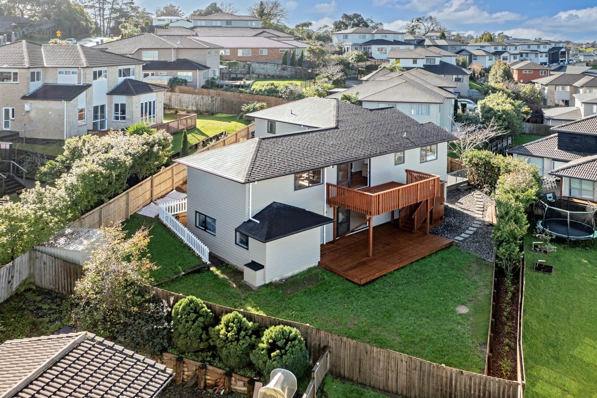 81 Travis View Drive, Fairview Heights, Auckland - Carousel 2