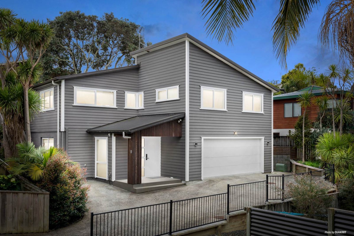 8 Marina Road, Torbay, Auckland - Carousel 1