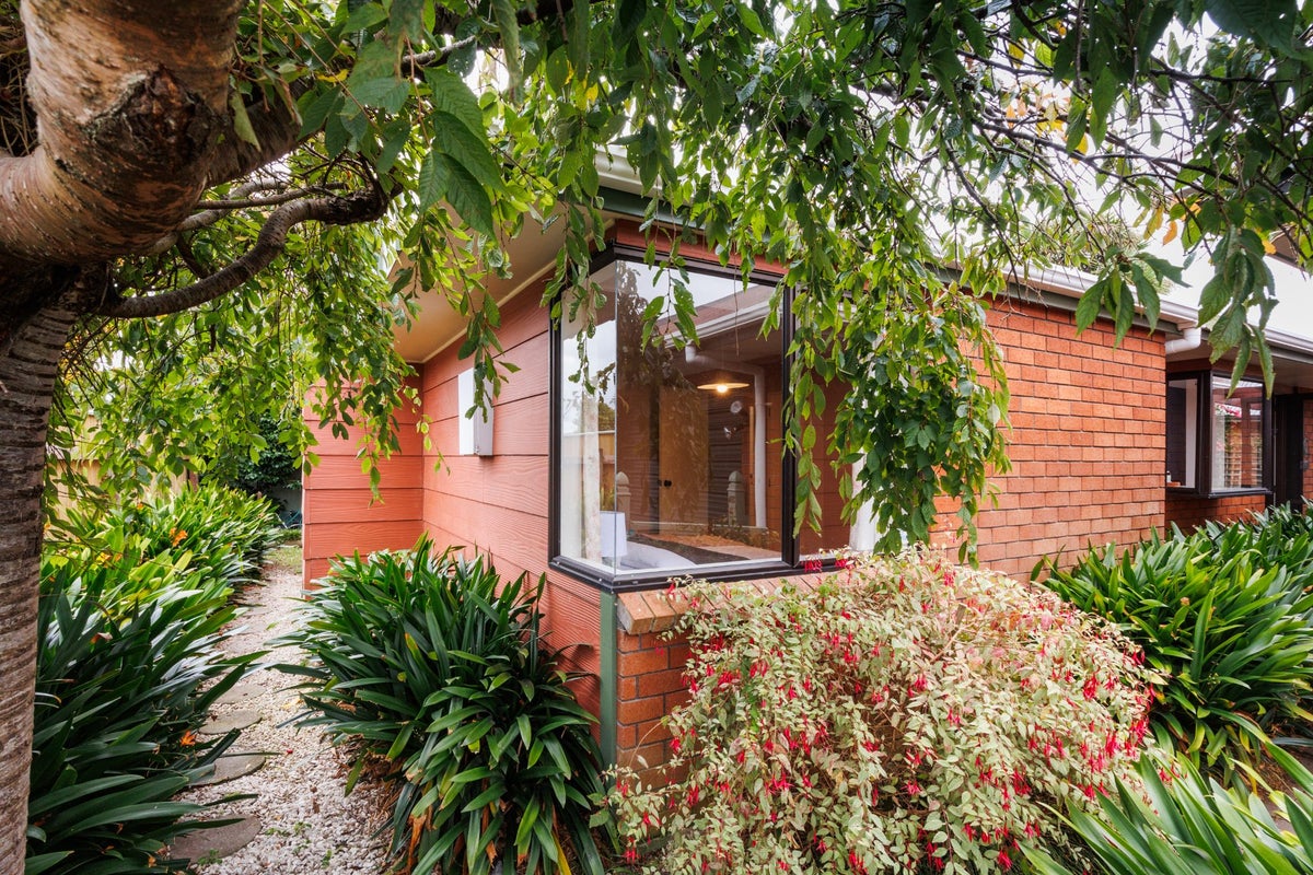 27A Worcester Street, West End, Palmerston North - Carousel 2