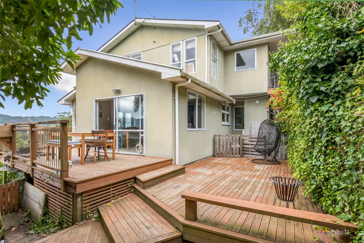 18 Major Drive, Kelson, Lower Hutt - Carousel 1