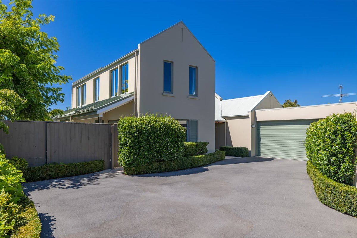 2 Kahikatea Lane, Riccarton, Christchurch - Carousel 2