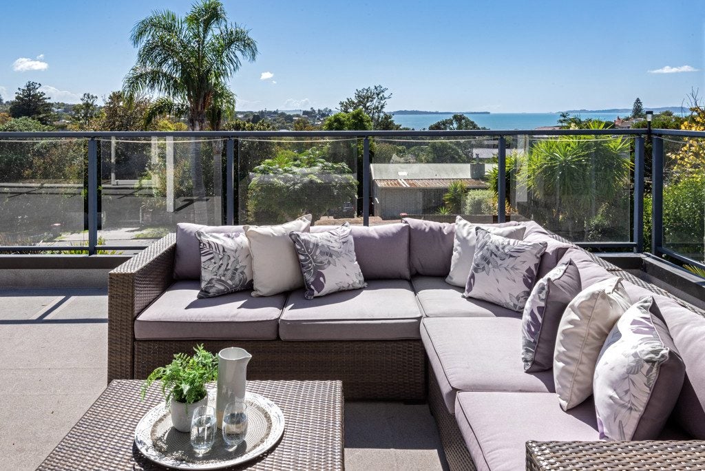40 Evelyn Road, Cockle Bay, Auckland - Carousel 2