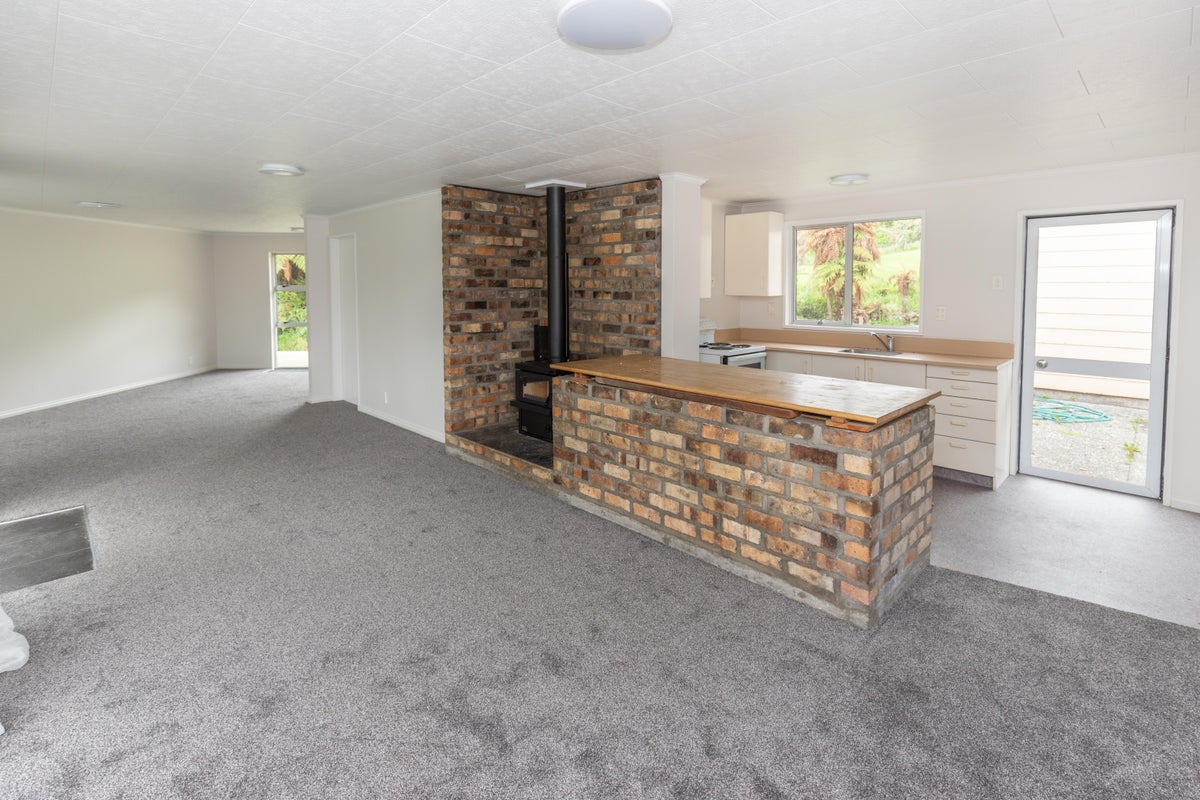 755 Taylorville Road, Taylorville, Greymouth - Carousel 2
