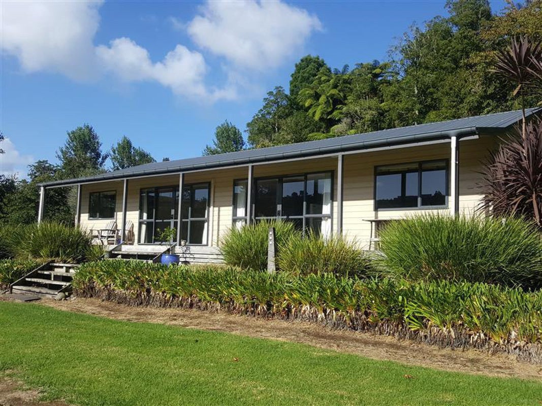 371C Mangorei Road, Merrilands, New Plymouth - Carousel 2