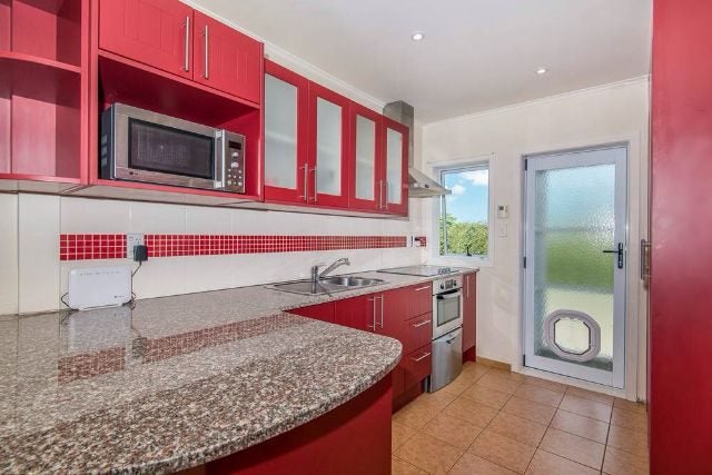 3/247 West Tamaki Road, Wai O Taiki Bay, Auckland - Carousel 2