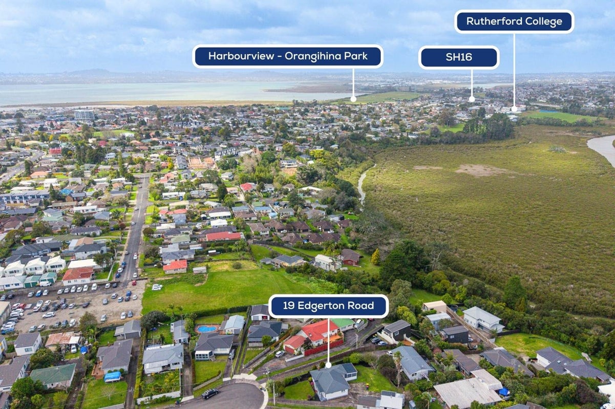 19 Edgerton Road, Te Atatu Peninsula, Waitakere City, Auckland - Carousel 28