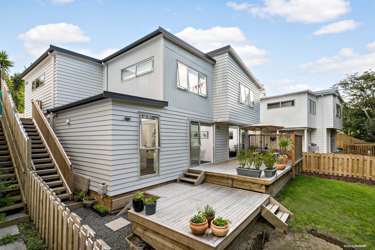112D Triangle Road, Massey, Auckland - Carousel 2