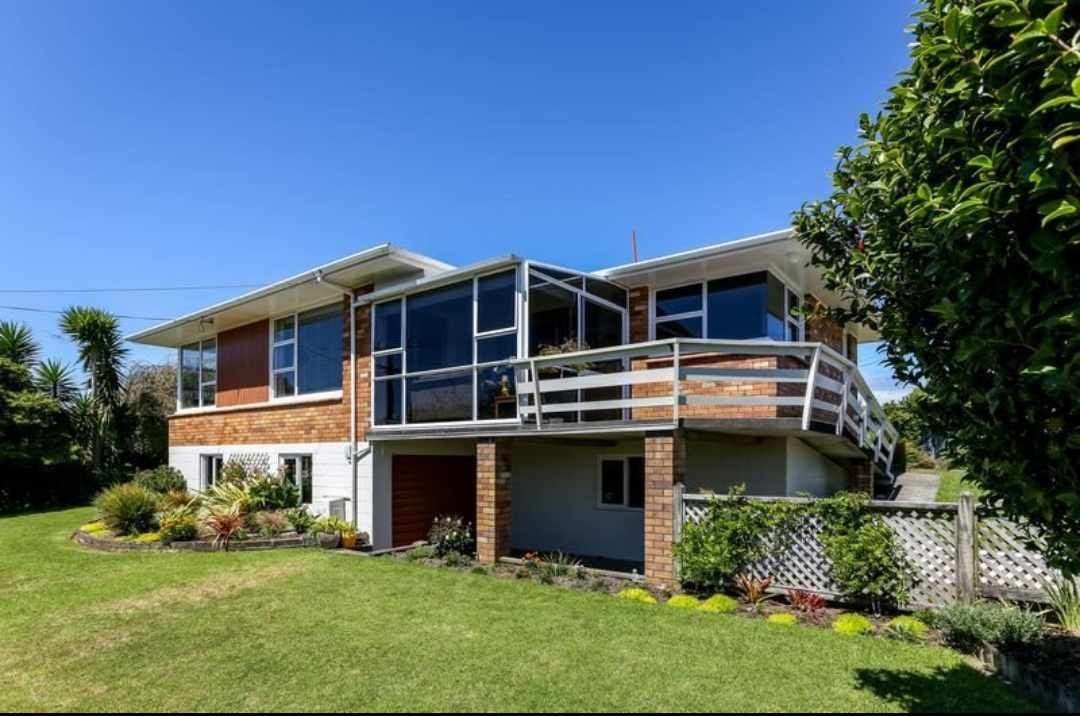 107 Govett Avenue, Frankleigh Park, New Plymouth - Carousel 1