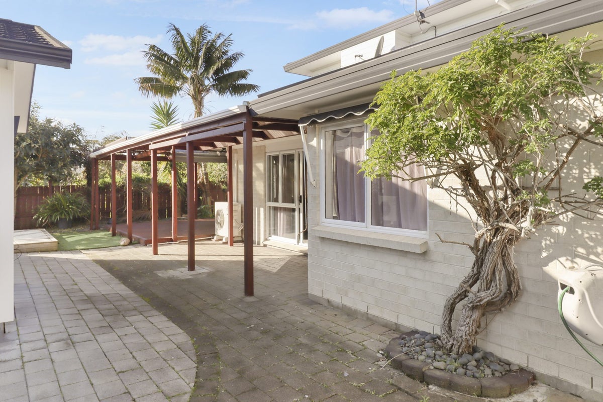 18 Frank Nobilo Drive, Golflands, Auckland - Carousel 17