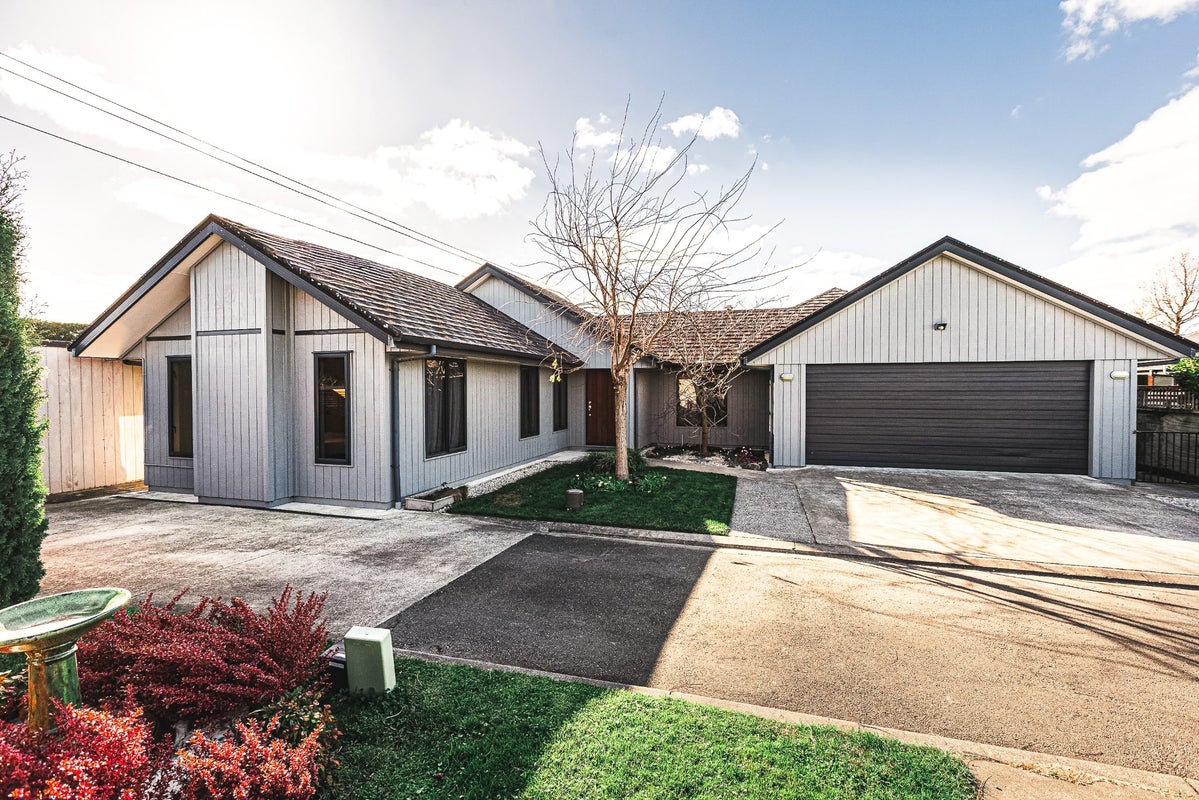 1033 Reka Street, Akina, Hastings - Carousel 1