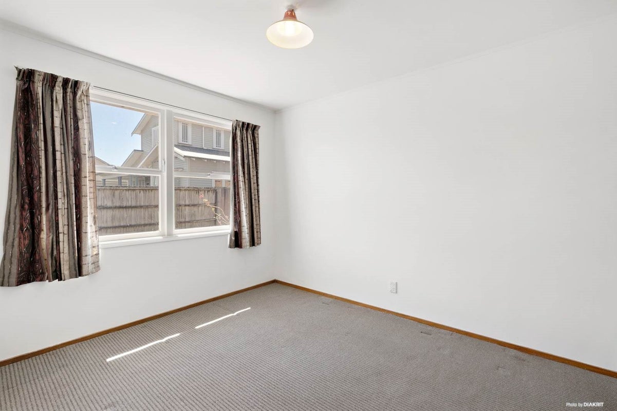 3/91 Valley Road, Mount Eden, Auckland - Carousel 2