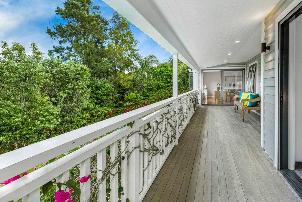 40 Calais Terrace, Ostend, Waiheke Island - Carousel 2