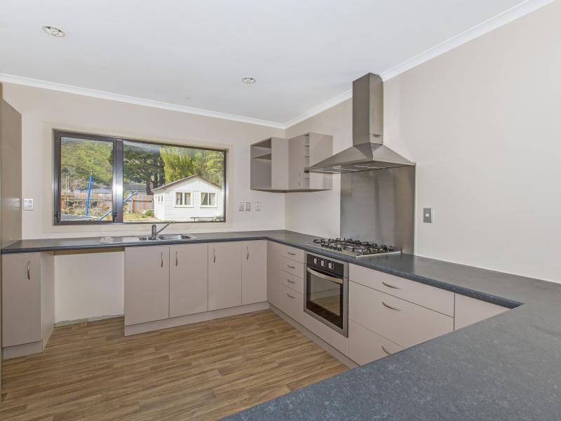 52 Wellington Road, Wainuiomata, Lower Hutt - Carousel 1