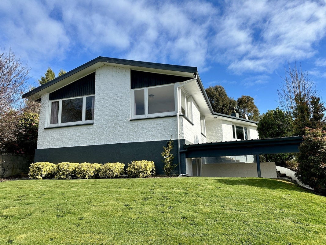 323 Talbot Street, Hargest, Invercargill - Carousel 32