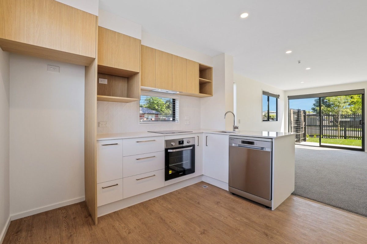 1/77 Southampton Street, Sydenham, Christchurch - Carousel 2