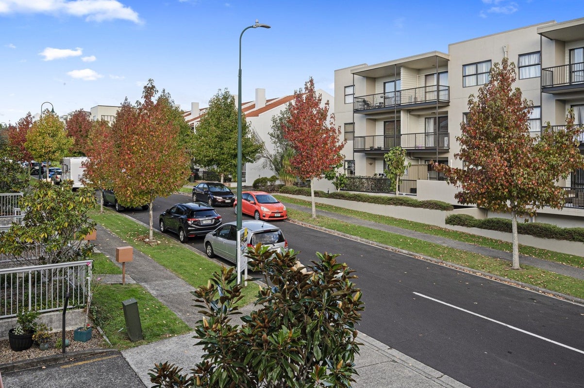 6/46 Carlos Drive, Flat Bush, Auckland - Carousel 22