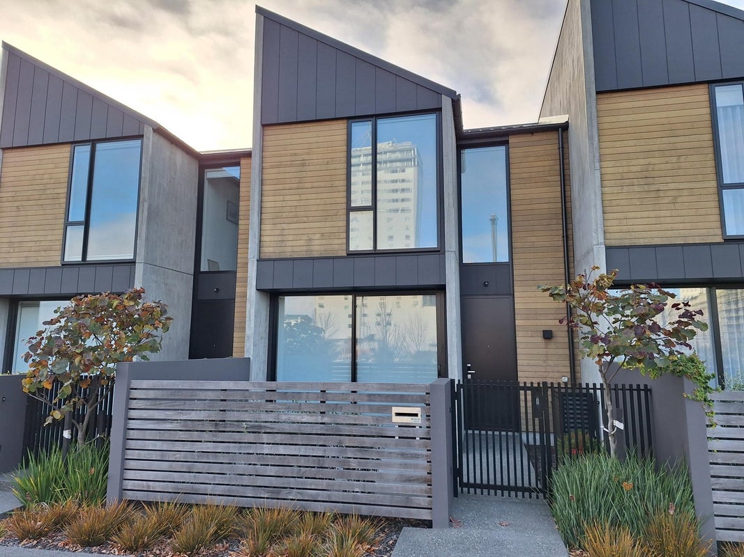 2/163 Worcester Street, Christchurch Central, Christchurch - Carousel 2