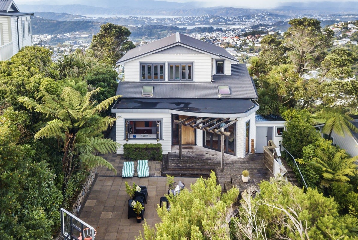 169 Karepa Street, Brooklyn, Wellington - Carousel 1