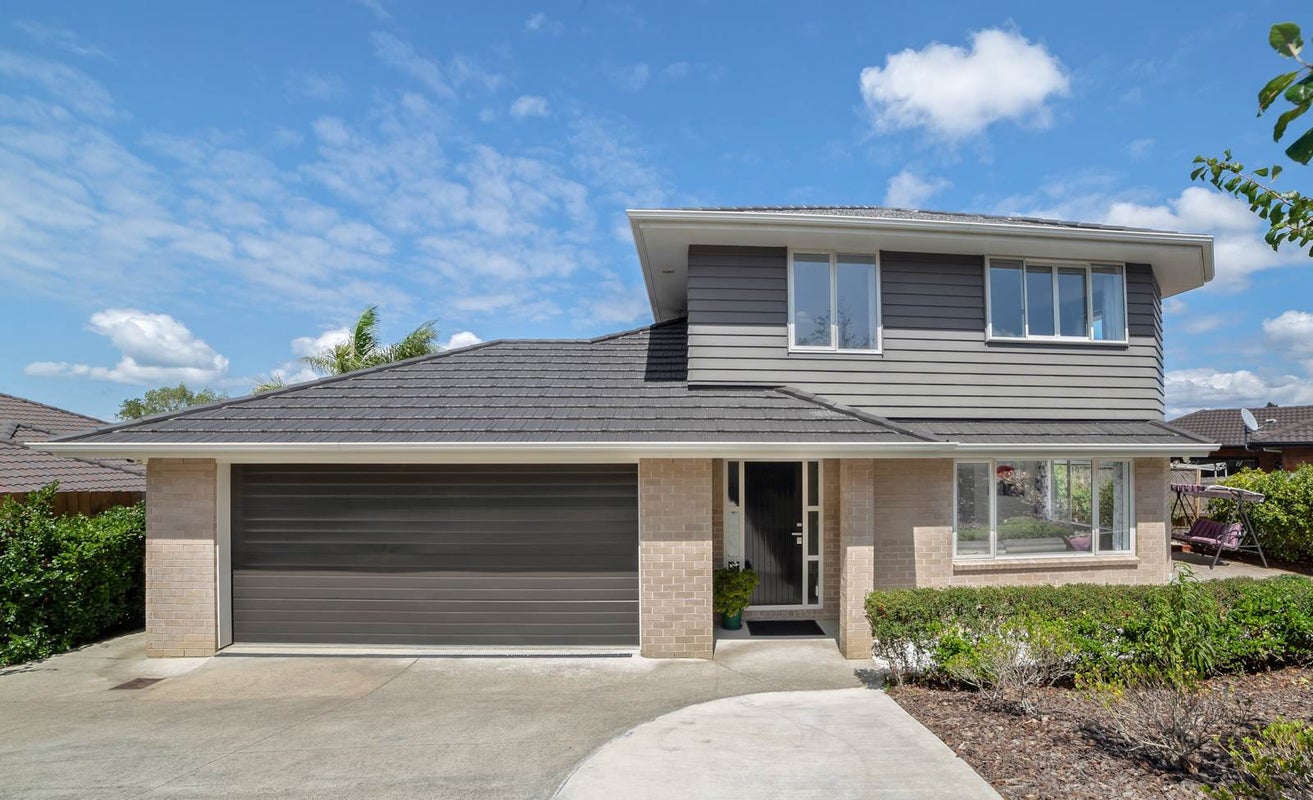 18 Travis View Drive, Fairview Heights, Auckland - Carousel 1