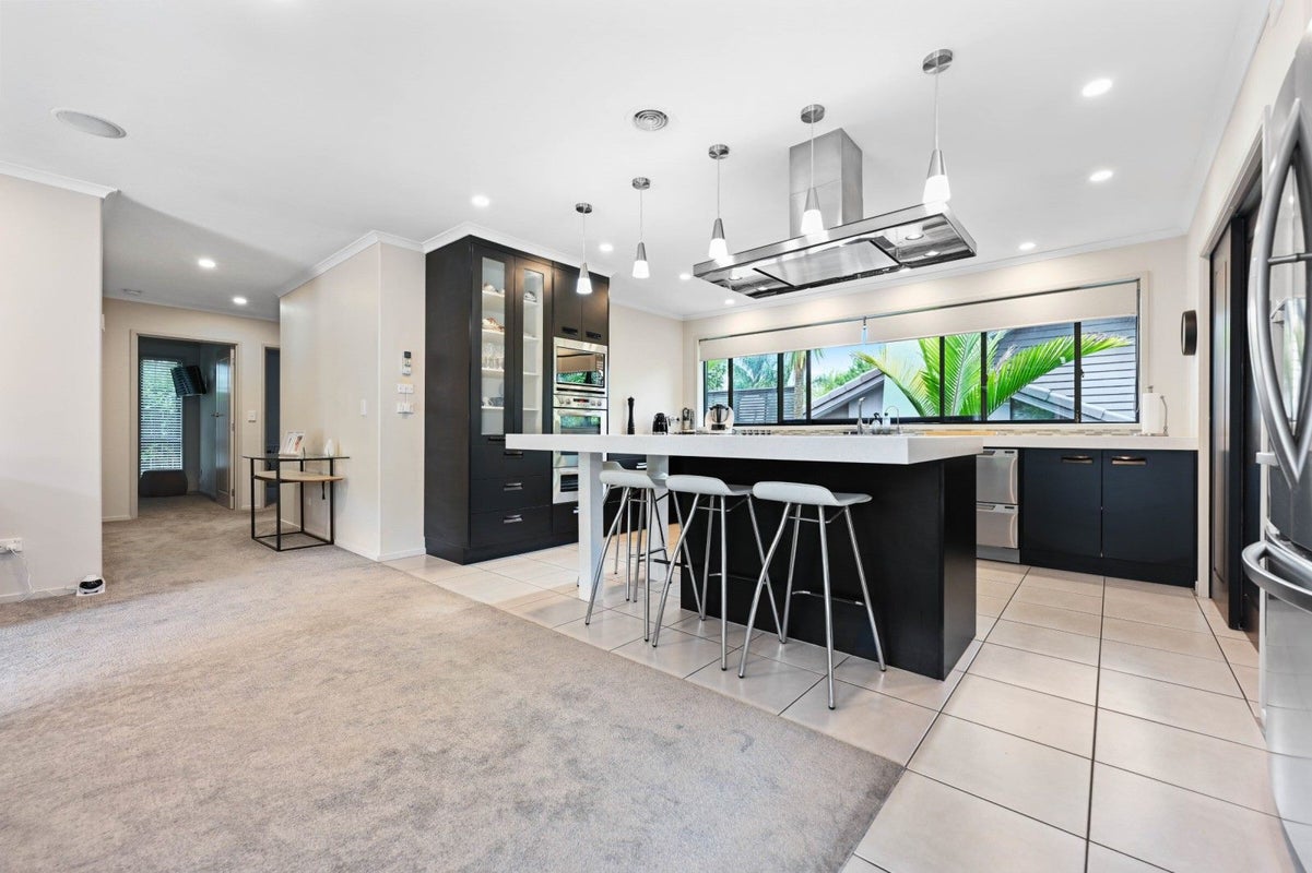 3 Derbyshire Place, Dinsdale, Hamilton - Carousel 2
