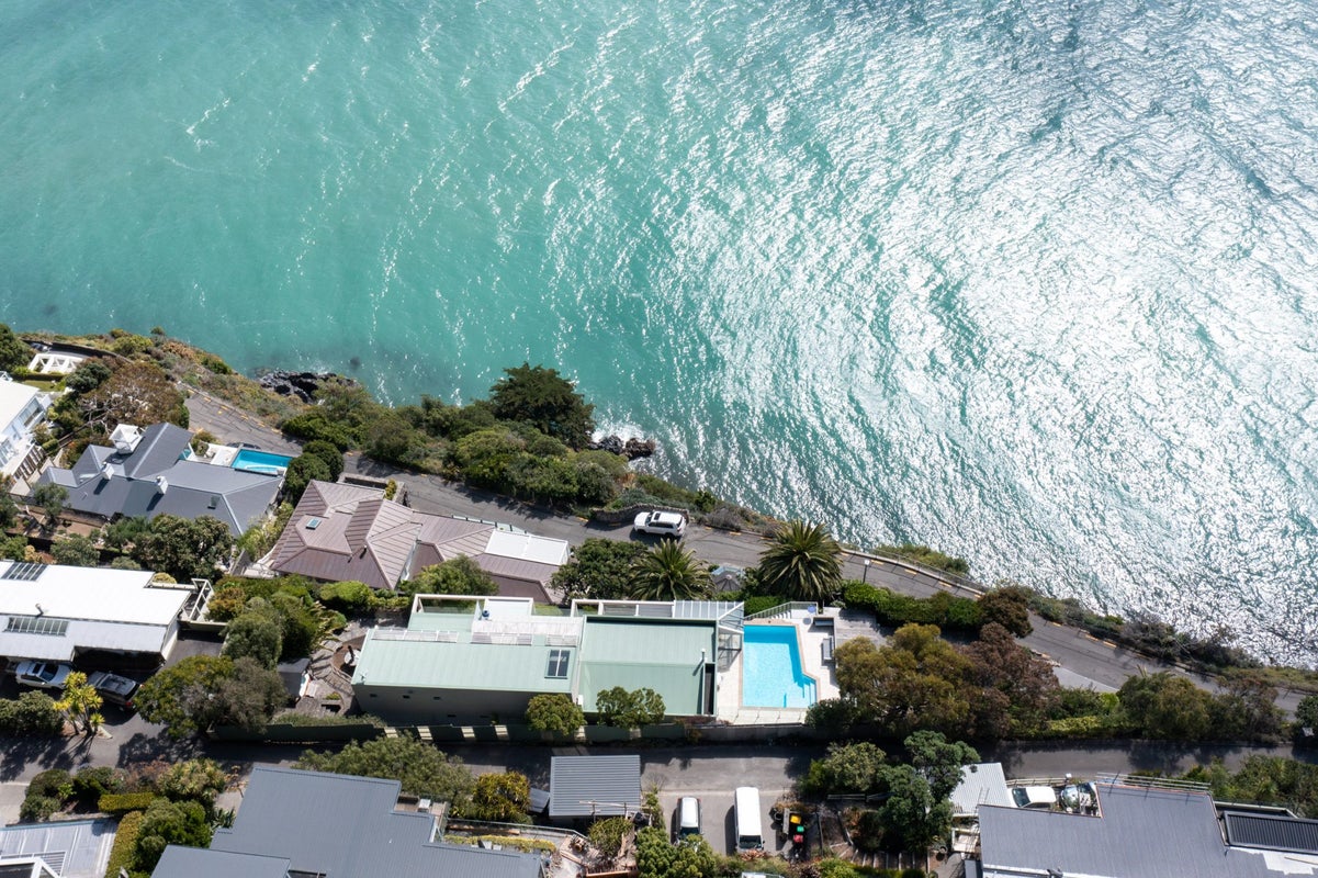 18 Whitewash Head Road, Scarborough, Christchurch - Carousel 36