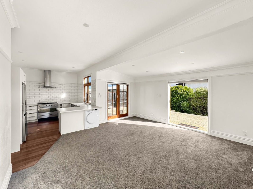 37B Awamutu Grove, Waiwhetu, Lower Hutt - Carousel 2