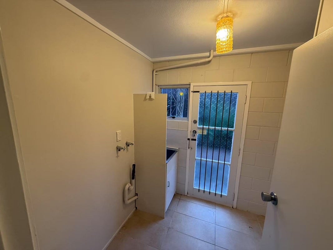 30 Ripon Crescent, Meadowbank, Auckland - Carousel 22