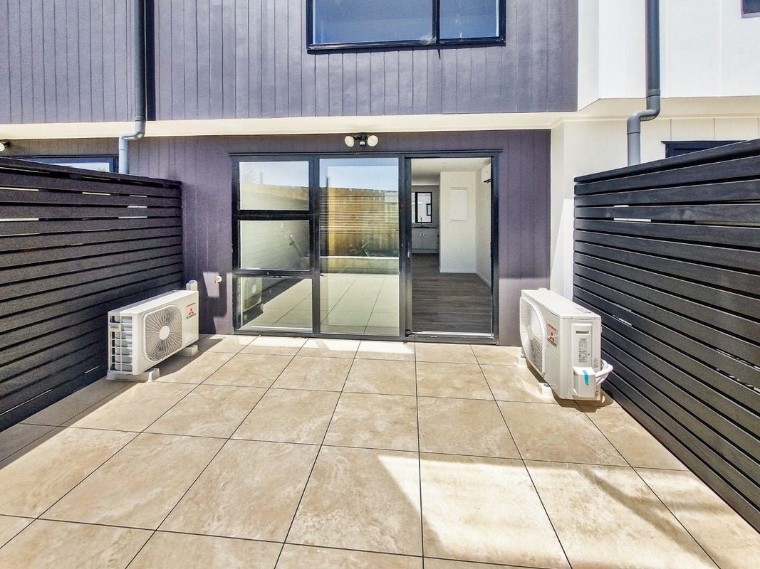 27 Ara Mara Hua, HENDERSON, AUCKLAND - Carousel 15