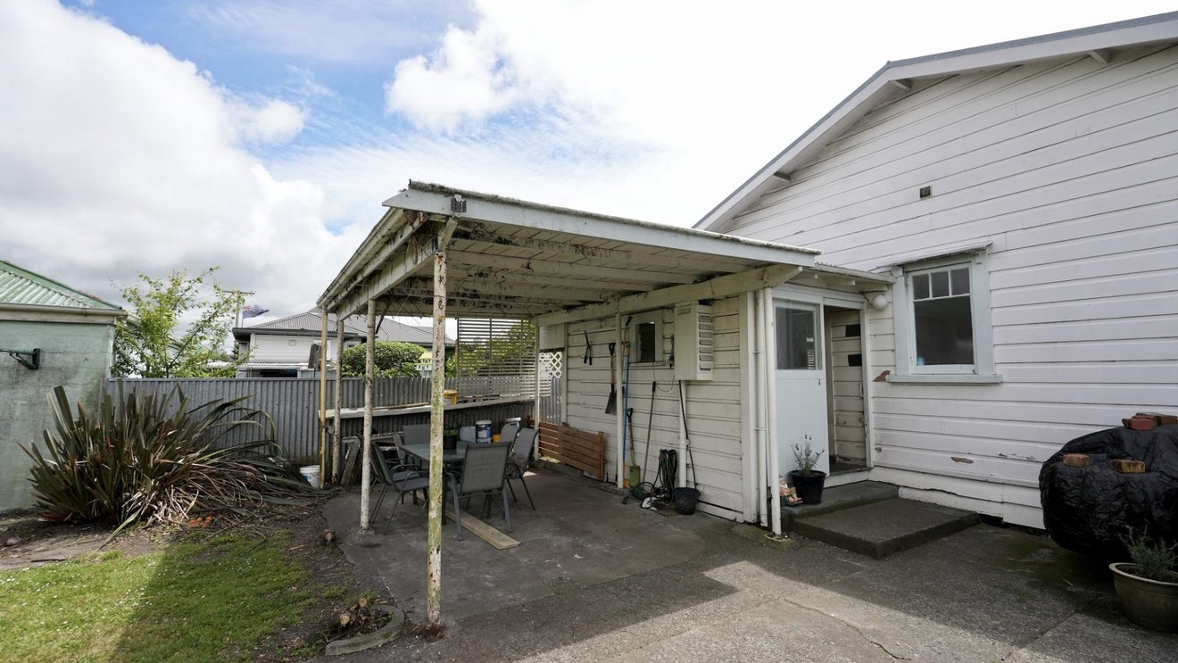 112 Albert Street, Terrace End, Palmerston North - Carousel 14