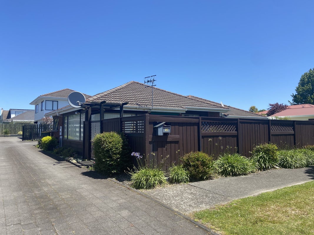 12A Carnot Street, Glenholme, Rotorua - Carousel 1