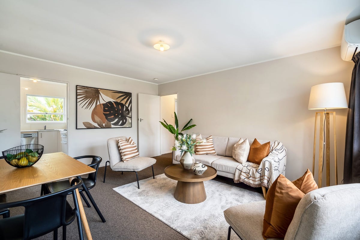 2/170 Queen Street, Northcote Point, Auckland - Carousel 1