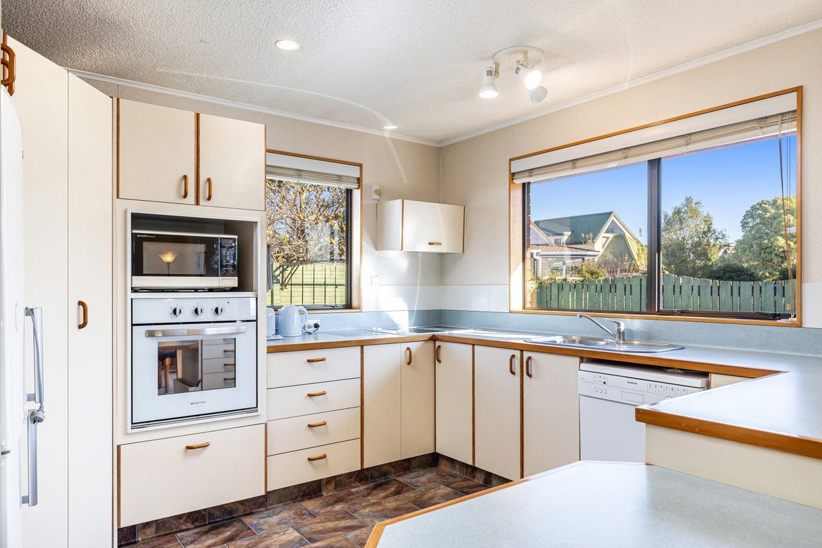 55B Brooklyn Drive, Redwoodtown, Blenheim, Marlborough - Carousel 2