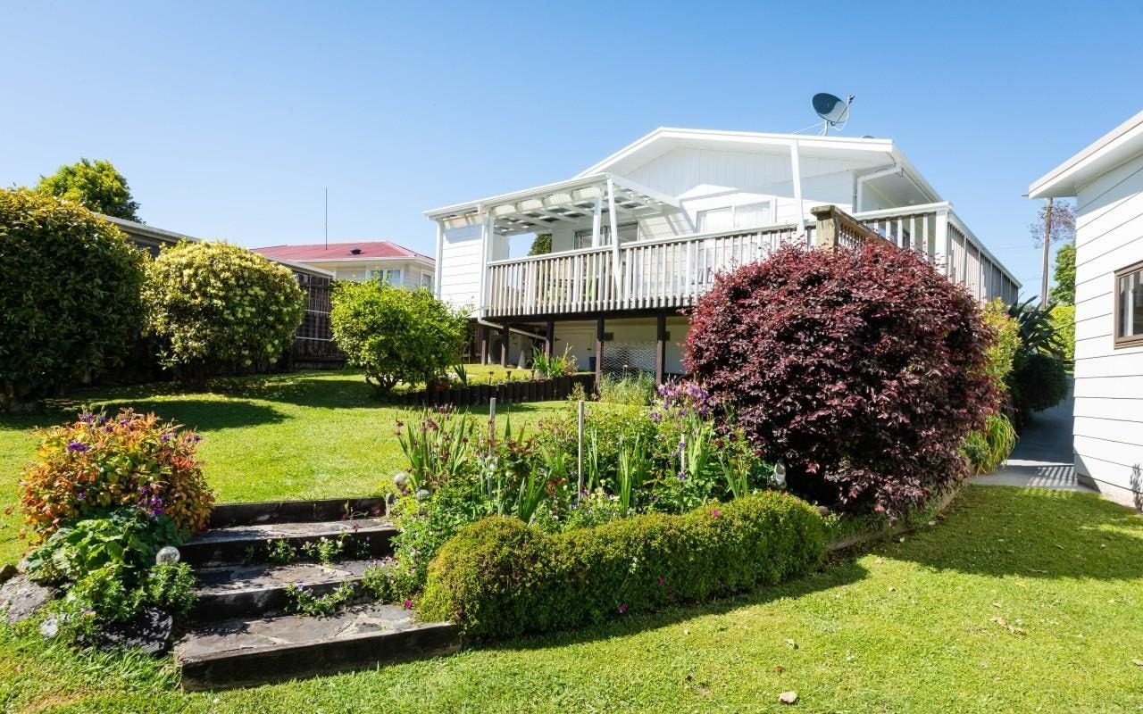 0 Russell Street, Stepneyville, Nelson - Carousel 1