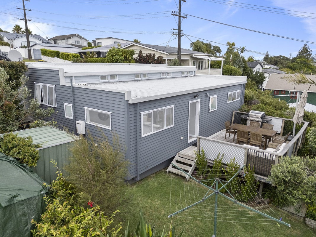 11 Wesley Street, Devonport, Auckland - Carousel 2