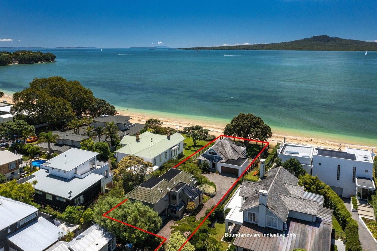2/30 Oxford Terrace, Devonport, Auckland - Carousel 2