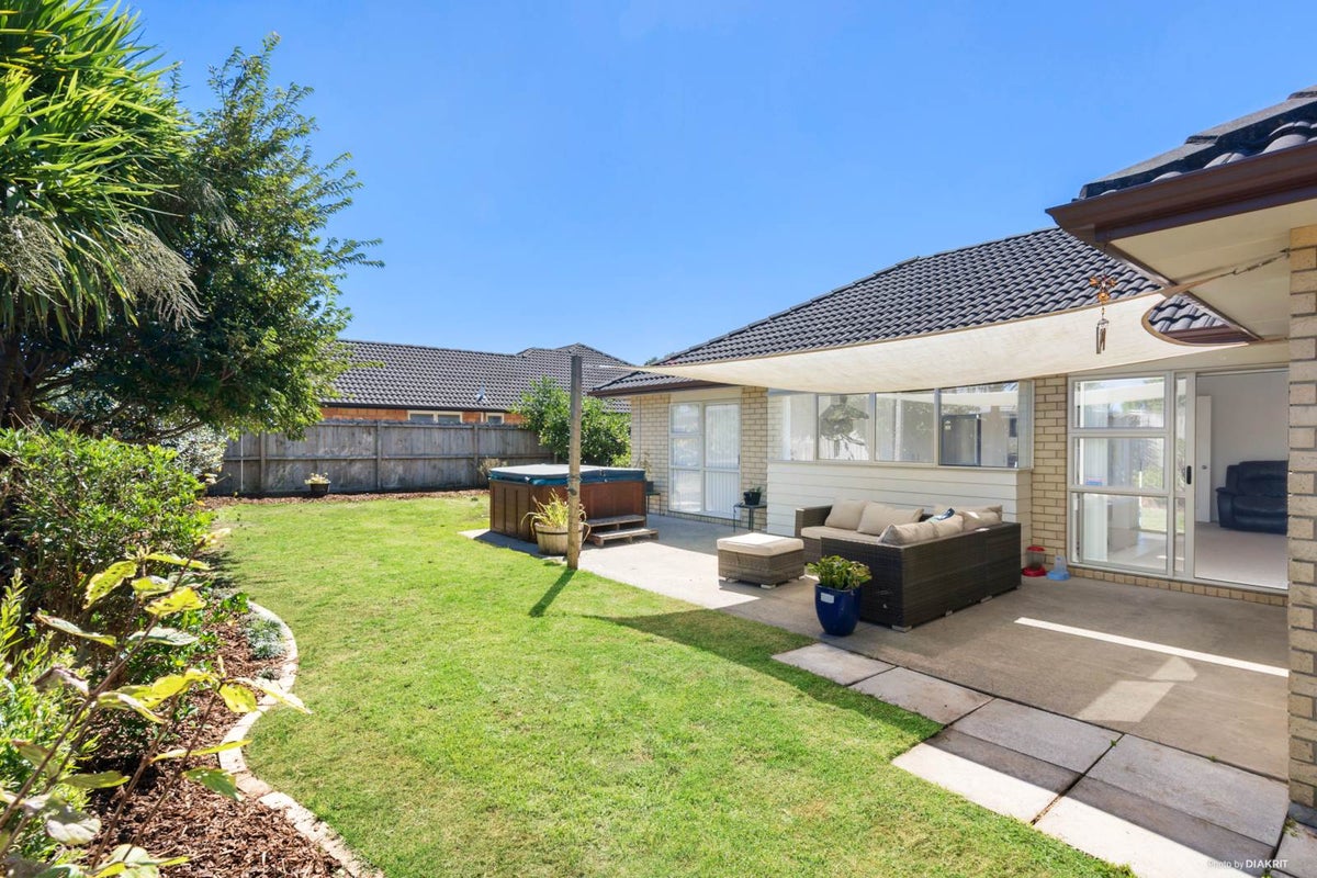 7 Waione Court, Takanini, Auckland - Carousel 1