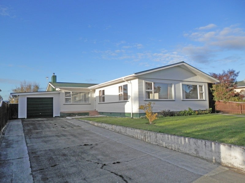 25 Aspiring Avenue, Milson, Palmerston North - Carousel 1