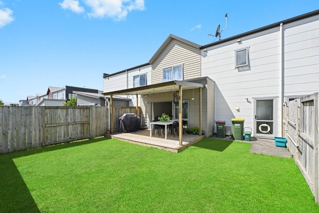 4 Anna Jean Crescent, Flagstaff, Hamilton - Carousel 12