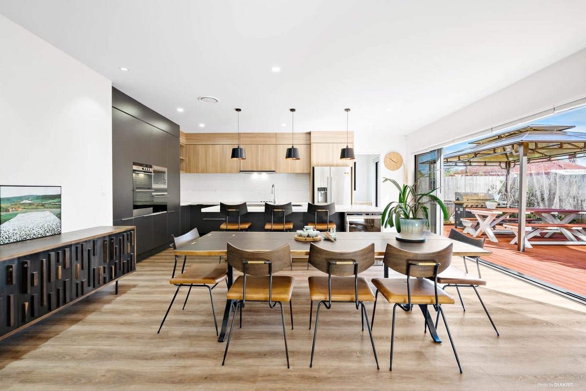 604a Te Atatu Rd, Te Atatu Peninsula, Auckland - Carousel 2