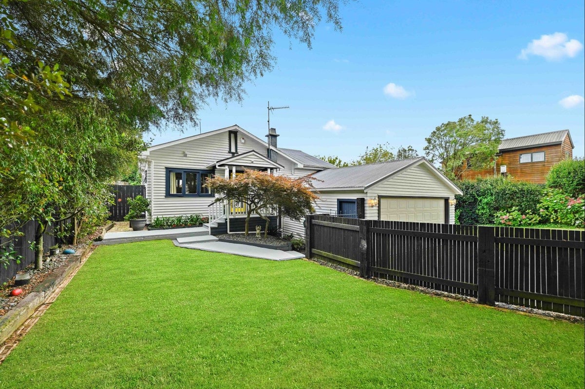5 Marire Avenue, Frankton, Hamilton - Carousel 1