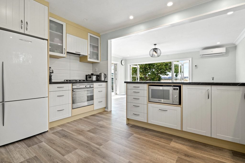 111 South Road, Solway, Masterton - Carousel 2