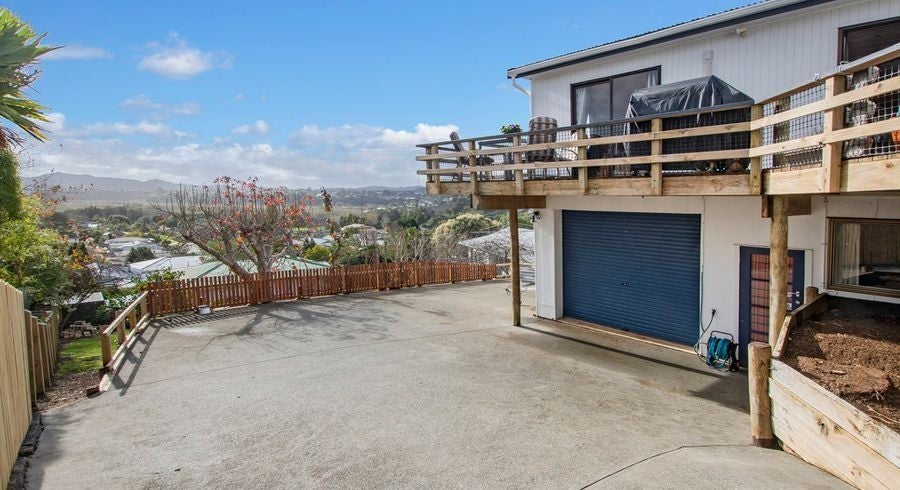 64 Handforth Street, Onerahi, Whangarei - Carousel 10