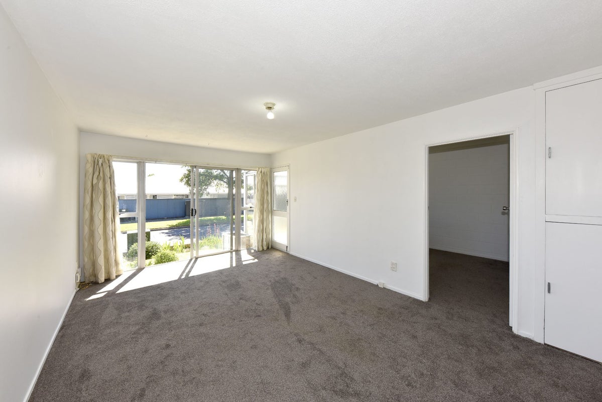 1/80 Charles Street, Waltham, Christchurch - Carousel 2