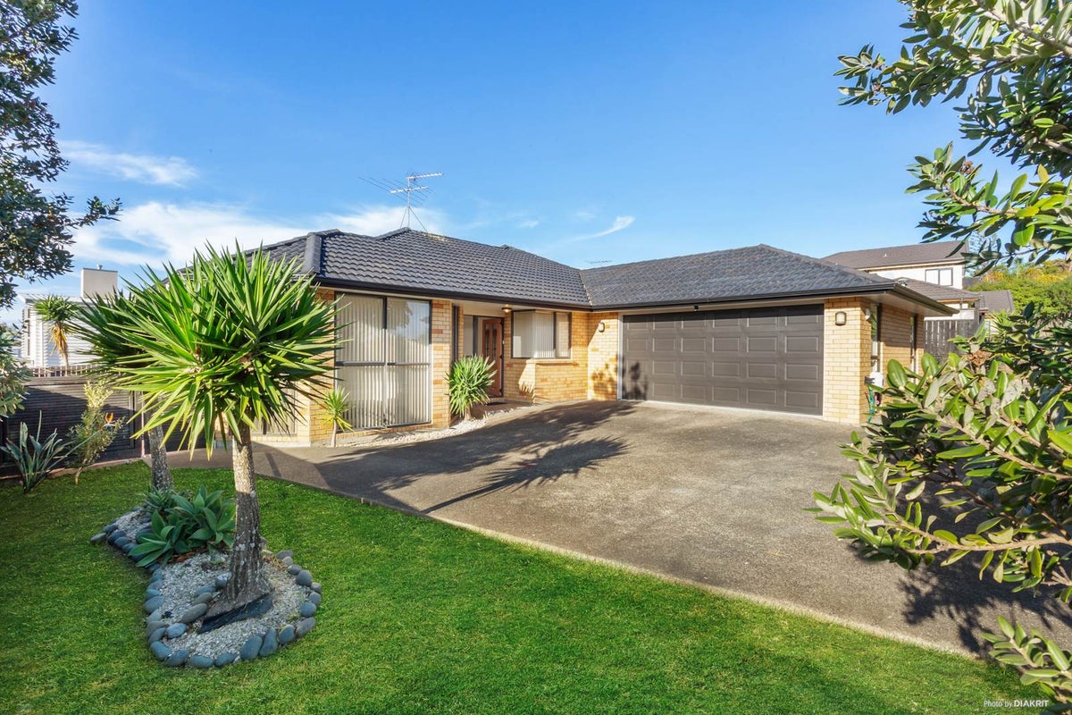 264 Schnapper Rock Road, Schnapper Rock, Auckland - Carousel 1