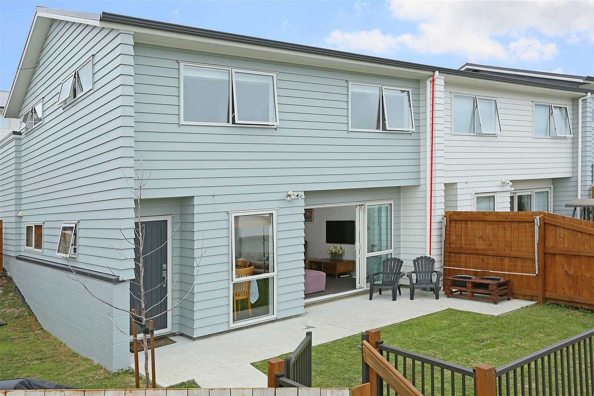 27 Apple Orchard Way, Sunnyvale, Auckland - Carousel 1