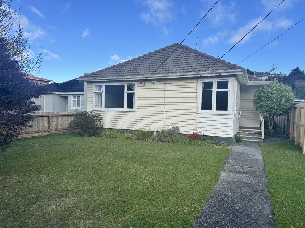 53 Hyde Street, Wainuiomata, Lower Hutt - Carousel 1